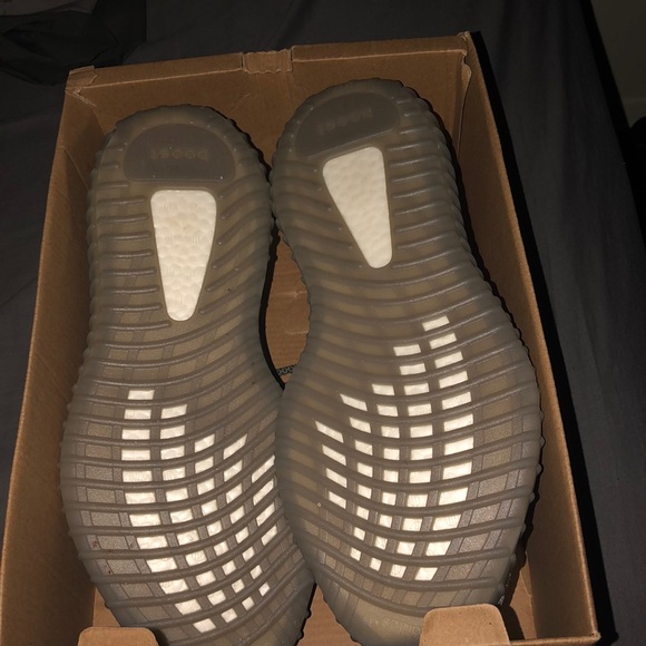 Yezzy bost 350 - Picture 8 of 8